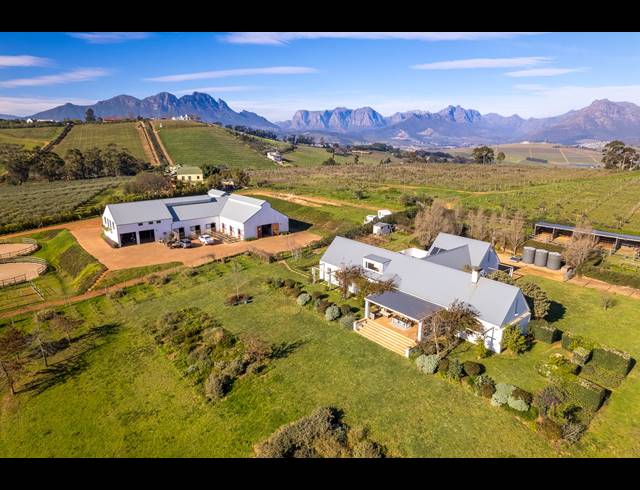 41,264M² FARM FOR SALE IN STELLENBOSCH FARMS